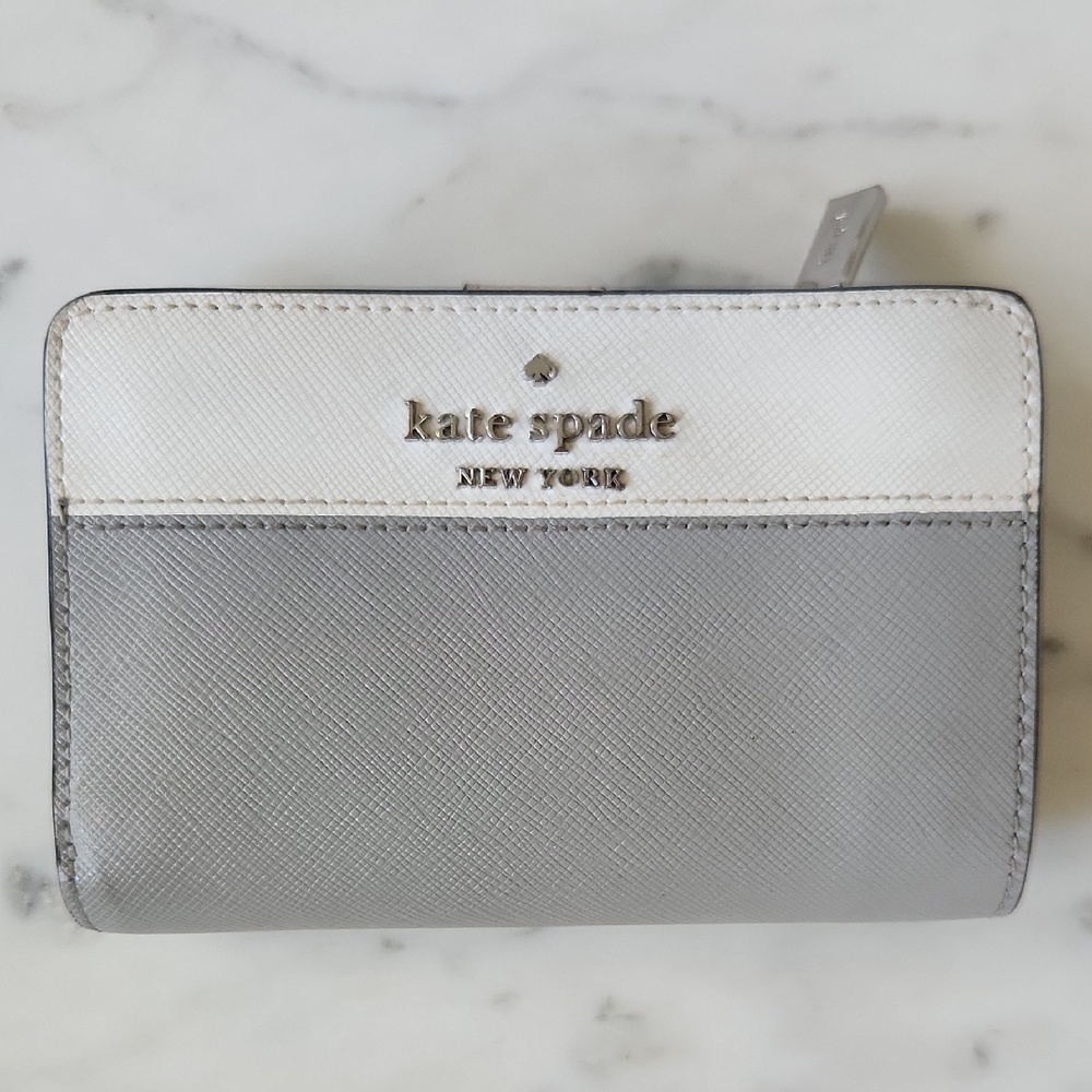 kate spade Two-Tone Gray and White Wallet